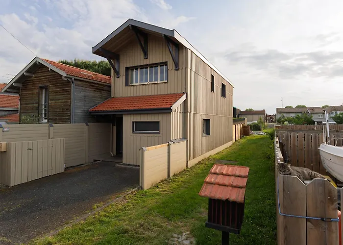 Villa Superbe Maison Lumineuse, Au Calme Avec Piscine *